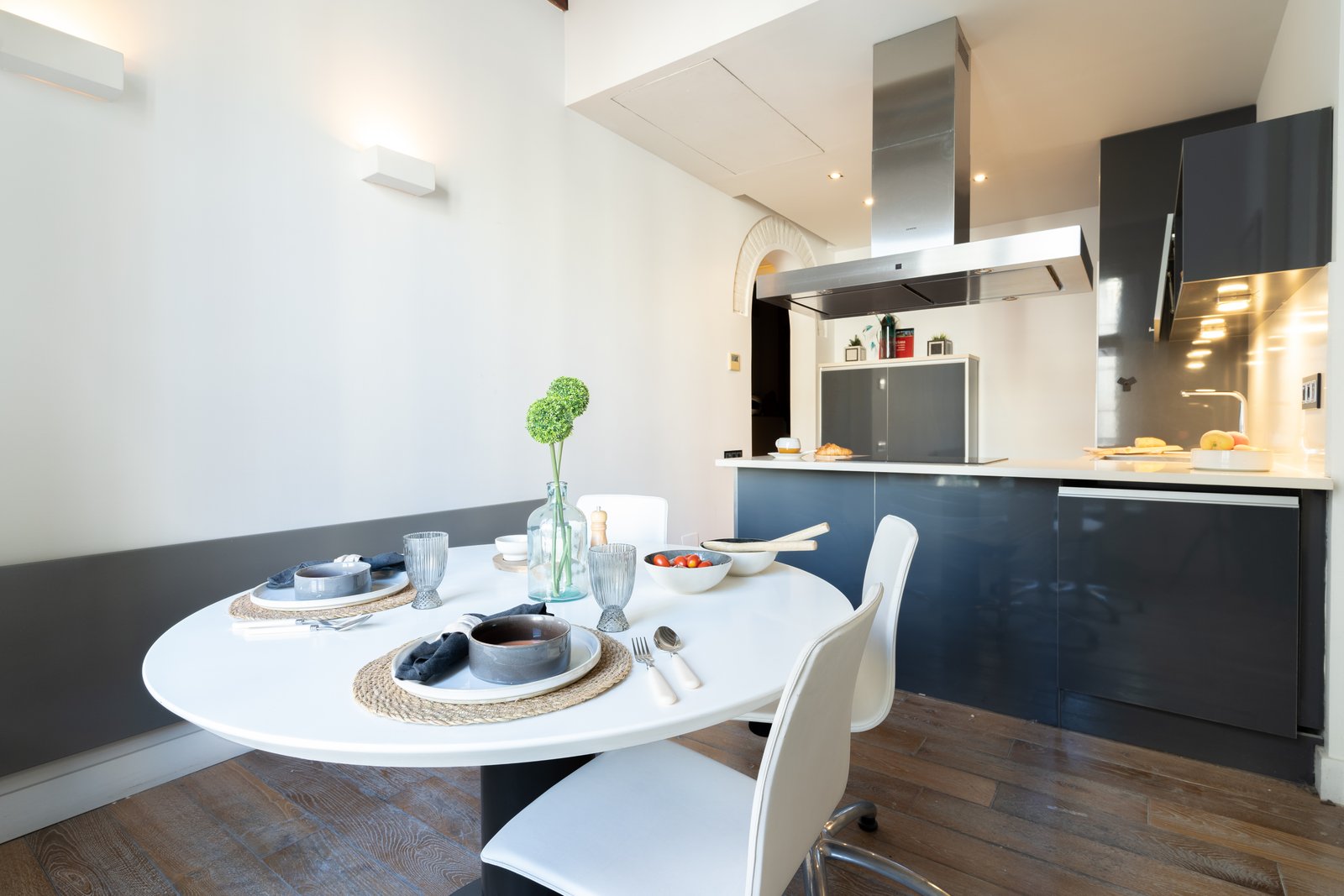 Single room in Plaça Sant Jaume in Barcelona — 890 €/month | Lupo Rooms