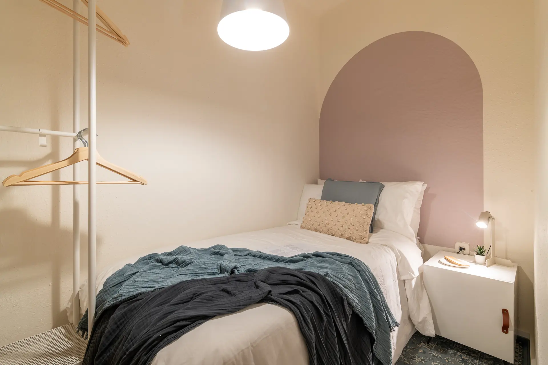 Single room in Passatge Marimon in Barcelona — 690 €/month | Lupo Rooms