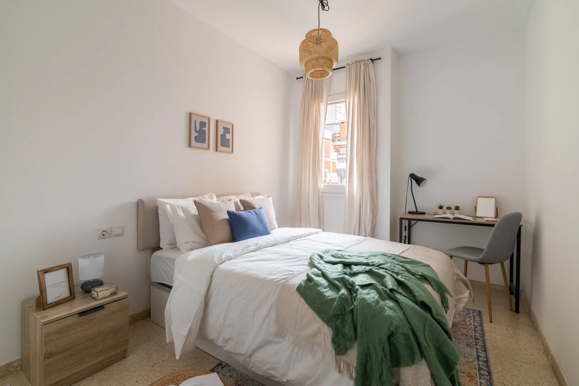 Single room in Carrer de Vilamur in Barcelona — 790 €/month | Lupo Rooms
