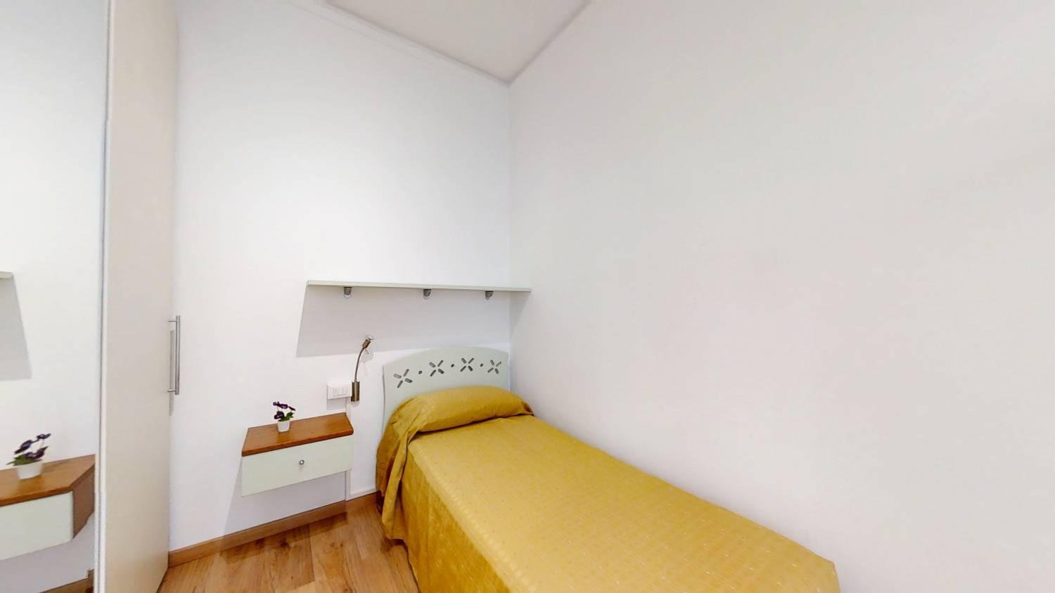 Single room in shared apartment at Via Daniele Manin 9 Cadoneghe, Padua in Padova — 402 €/month | Lupo Rooms