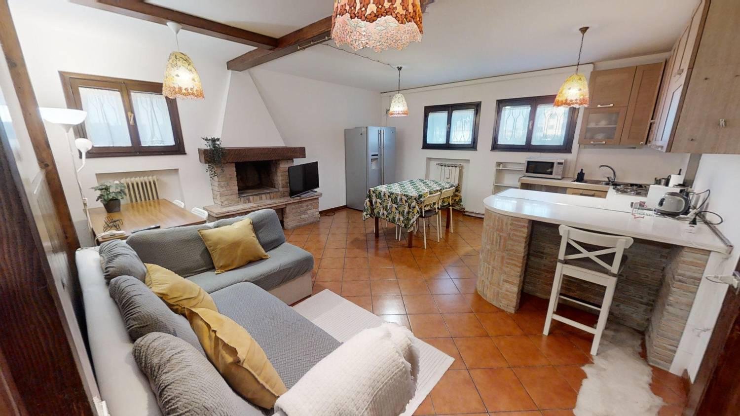 Habitación individual en piso compartido en Via Sonnino Sidney 22, Padova en Padova — 1265 €/mes | Lupo Rooms