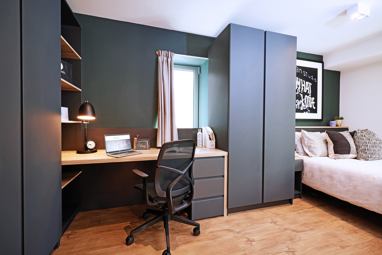 Deluxe-Studio im Studentenwohnheim in Cardiff — 2140 £/Monat | Lupo Rooms