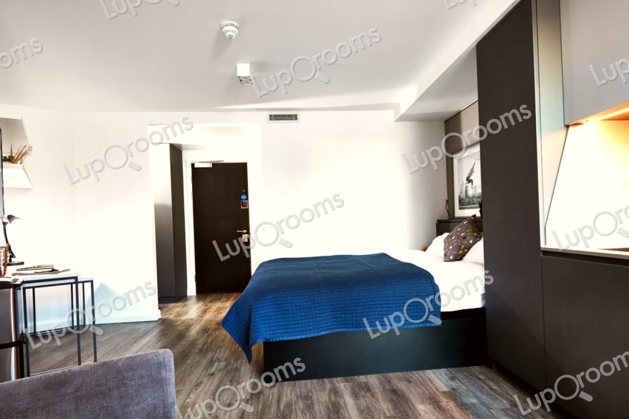Estudio Ultimate en residencia de estudiantes