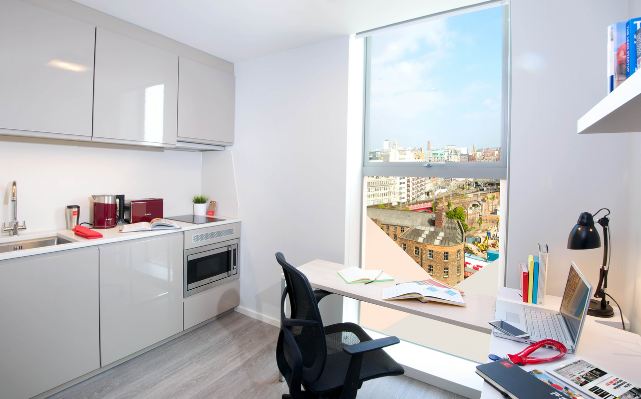 Classic Studio in student residence in Manchester — 1577 £/month | Lupo Rooms