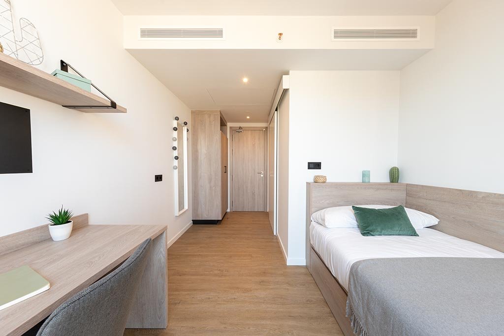 Individual en apartamento 4 habitaciones en residencia de estudiantes