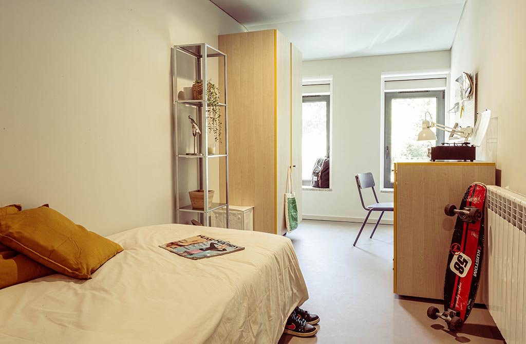 Single en residencia de estudiantes în Covilhã — 398 €/lună | Lupo Rooms