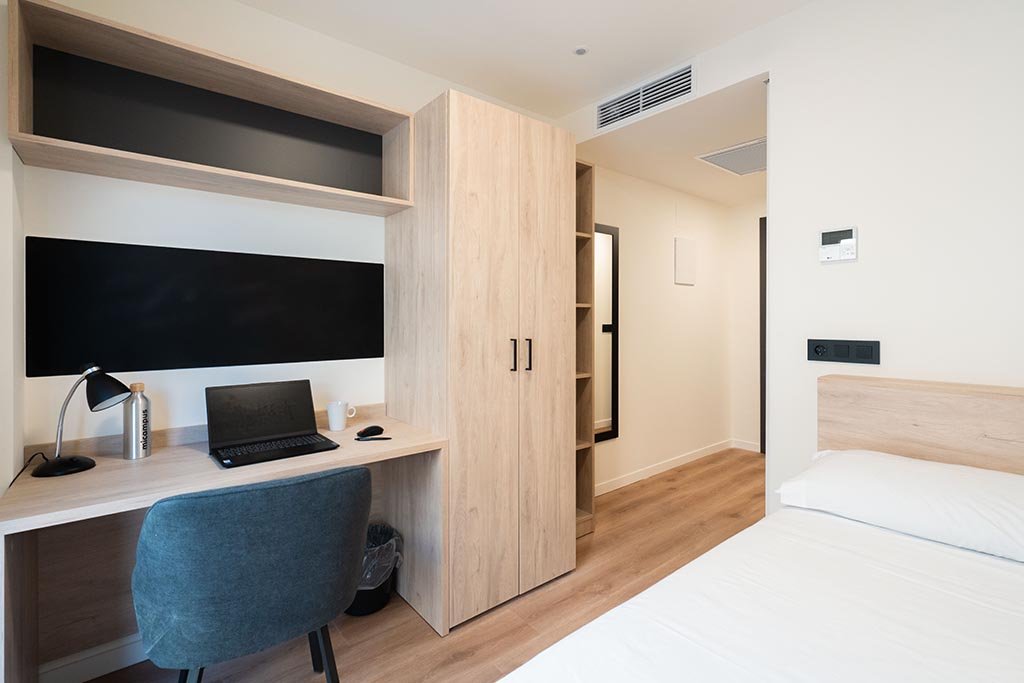 Single room in student residence in Alicante — 595 €/month | Lupo Rooms