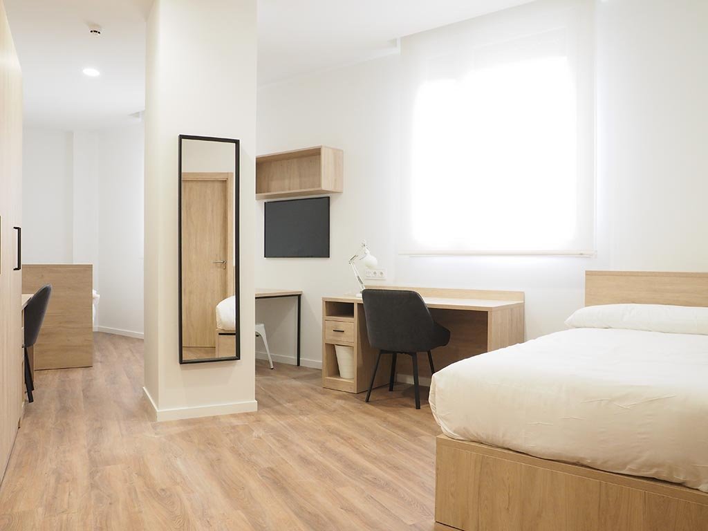 Doble en residencia de estudiantes, Bilbao — 847 €/mies. | Lupo Rooms