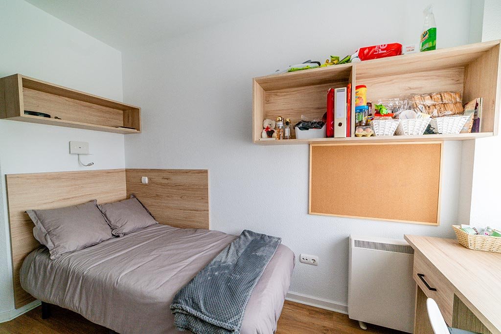 Individual Cocina Compartida en residencia de estudiantes, Logroño — 567 €/mies. | Lupo Rooms