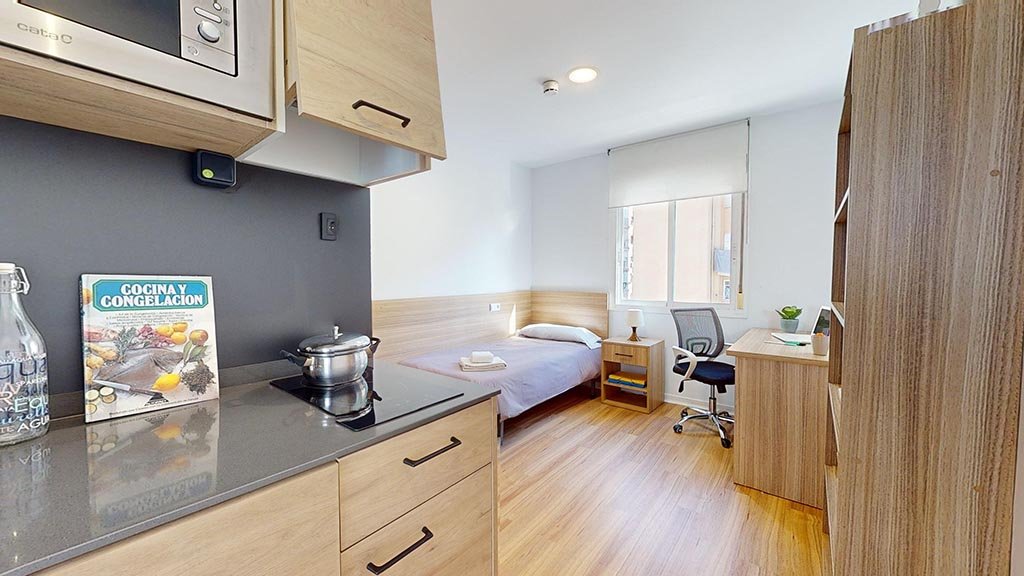 Camera singola in residenza studentesca a Málaga — 768 €/mese | Lupo Rooms