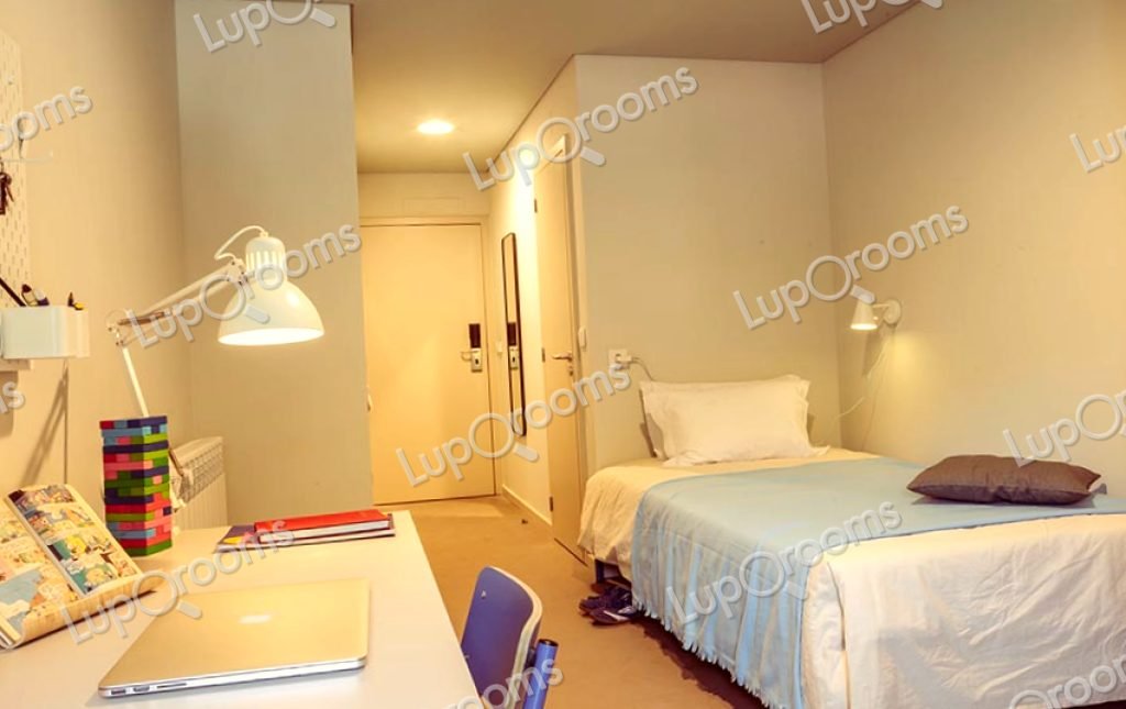 Single Plus en residencia de estudiantes en Covilhã — 414 €/mes | Lupo Rooms