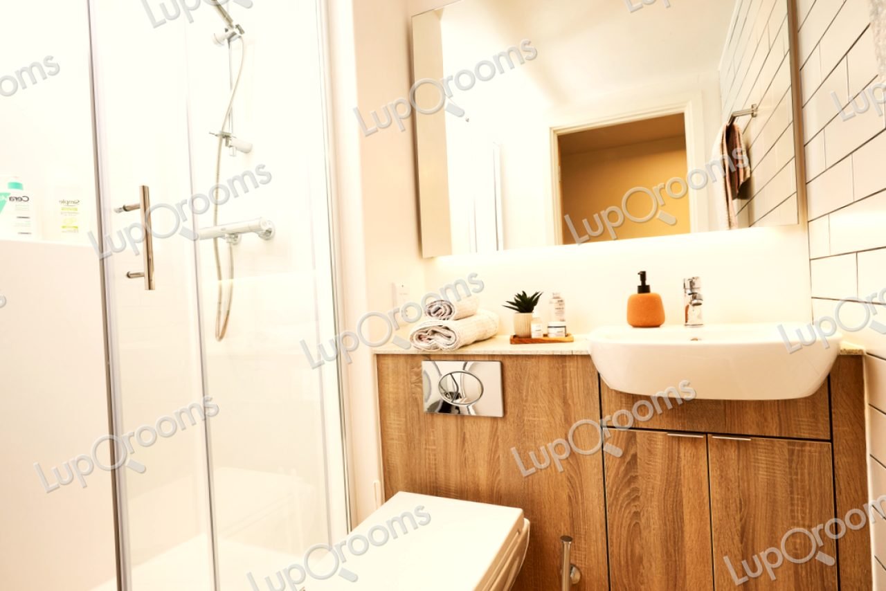 Estudio Classic Plus en residencia de estudiantes en Cardiff — 1313 £/mes | Lupo Rooms